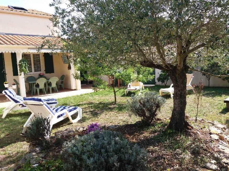 Le Clos De La Plage - Villa Vintage Avec Jardin Privatif- 500M De La Plage - 6 Personnes Dolus-d'Oleron Luaran gambar